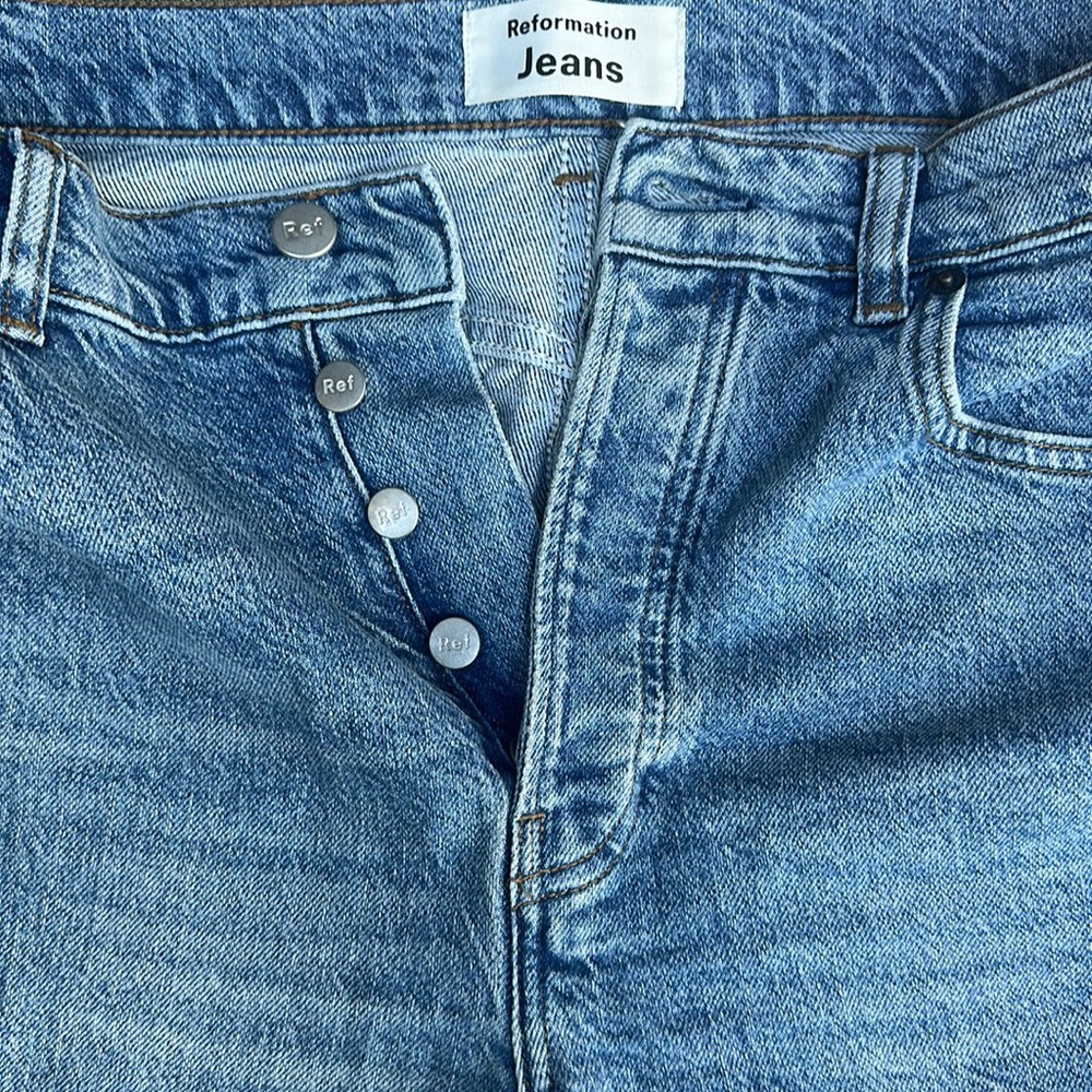 Reformation Wash Maya Jeans - Picture 3 of 7